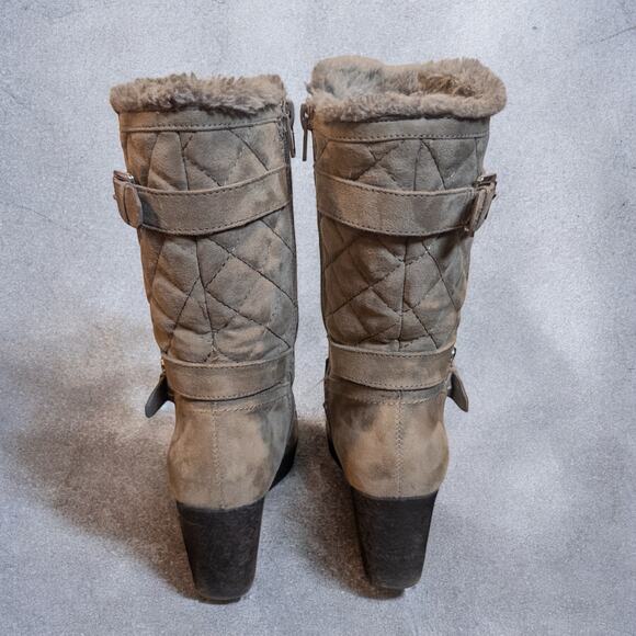 Vintage Y2K Guess Quilted Faux Suede Wedge Faux Fur Lined Buckle Wedge Boots 6 - Picture 6 of 10